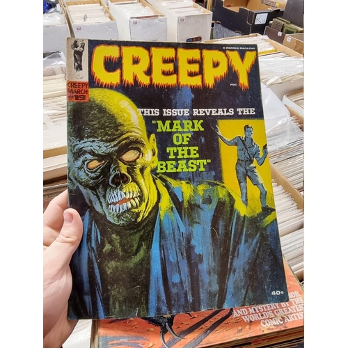 318 - CREEPY/EERIE: collection of approx 74 comics to include Creepy, Eerie, Vampirella, and related ... 