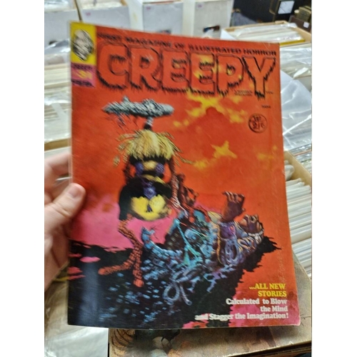 318 - CREEPY/EERIE: collection of approx 74 comics to include Creepy, Eerie, Vampirella, and related ... 