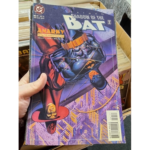 320 - DC COMICS: BATMAN: approx 180 mixed issues pub. DC Comics, generally in good to very good condition.... 