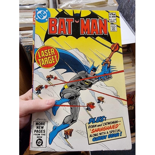 320 - DC COMICS: BATMAN: approx 180 mixed issues pub. DC Comics, generally in good to very good condition.... 