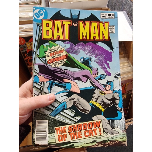 320 - DC COMICS: BATMAN: approx 180 mixed issues pub. DC Comics, generally in good to very good condition.... 