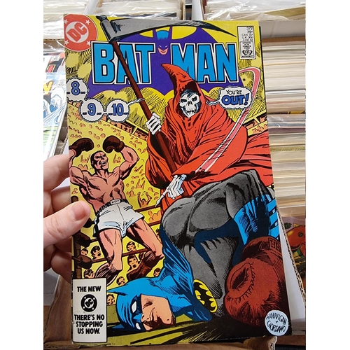 320 - DC COMICS: BATMAN: approx 180 mixed issues pub. DC Comics, generally in good to very good condition.... 