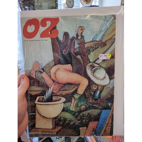 322 - OZ MAGAZINE: a group of 14 issues including First Issue 25 Dec 1969: together with approx 50 ot... 