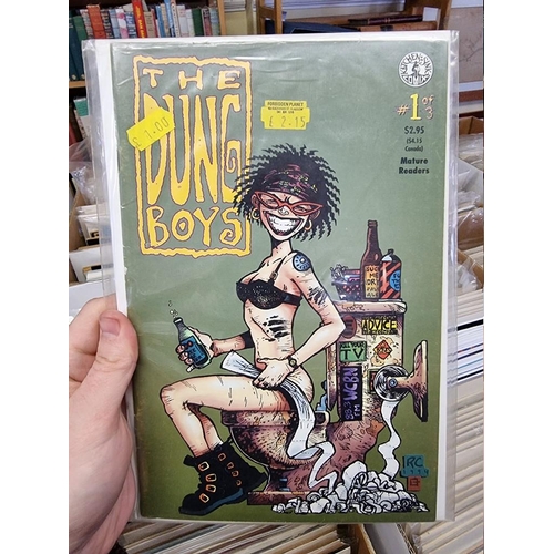 325 - UNDERGROUND COMICS: a mixed group of approx 140 titles, to include Yummy Fur (c.26 issues inc. ... 