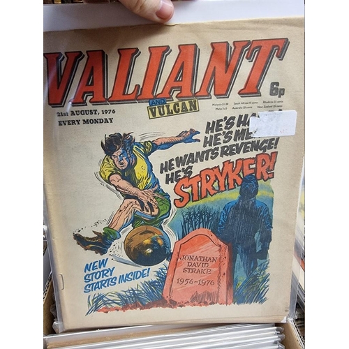 330 - VALIANT: collection of approx 137 issues, Valiant and TV21 comic, early 1970s period, generally in g... 