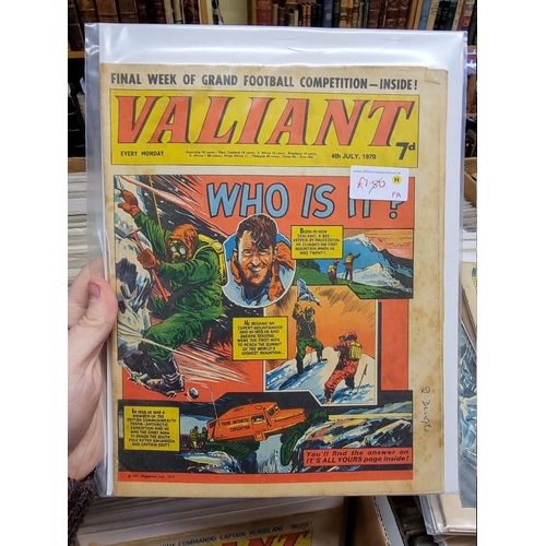 330 - VALIANT: collection of approx 137 issues, Valiant and TV21 comic, early 1970s period, generally in g... 