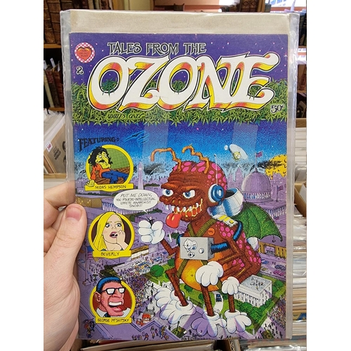 331 - UNDERGROUND COMICS: mixed collection of approx 140 titles and issues, to include Dog Boy: Ozone... 