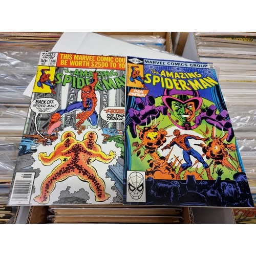 334 - SPIDERMAN: collection of approx 150+ mixed comics, to include a quantity of 'The Amazing Spider... 