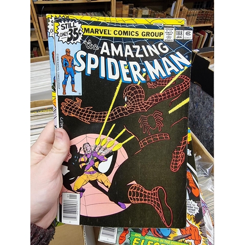 334 - SPIDERMAN: collection of approx 150+ mixed comics, to include a quantity of 'The Amazing Spider... 