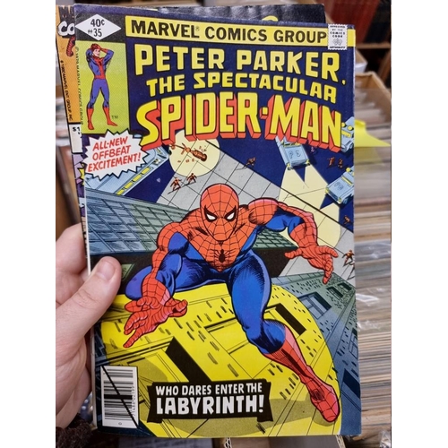 334 - SPIDERMAN: collection of approx 150+ mixed comics, to include a quantity of 'The Amazing Spider... 