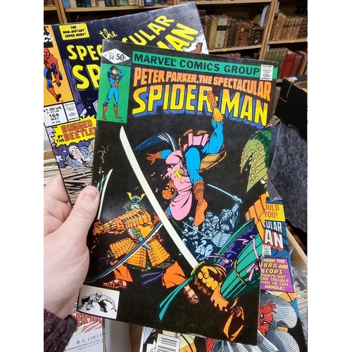 334 - SPIDERMAN: collection of approx 150+ mixed comics, to include a quantity of 'The Amazing Spider... 