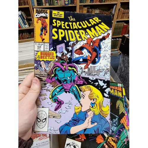 334 - SPIDERMAN: collection of approx 150+ mixed comics, to include a quantity of 'The Amazing Spider... 