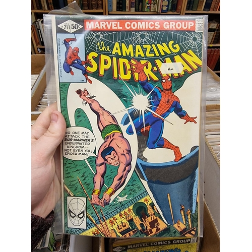 334 - SPIDERMAN: collection of approx 150+ mixed comics, to include a quantity of 'The Amazing Spider... 