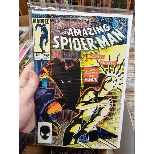 334 - SPIDERMAN: collection of approx 150+ mixed comics, to include a quantity of 'The Amazing Spider... 