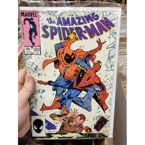 334 - SPIDERMAN: collection of approx 150+ mixed comics, to include a quantity of 'The Amazing Spider... 