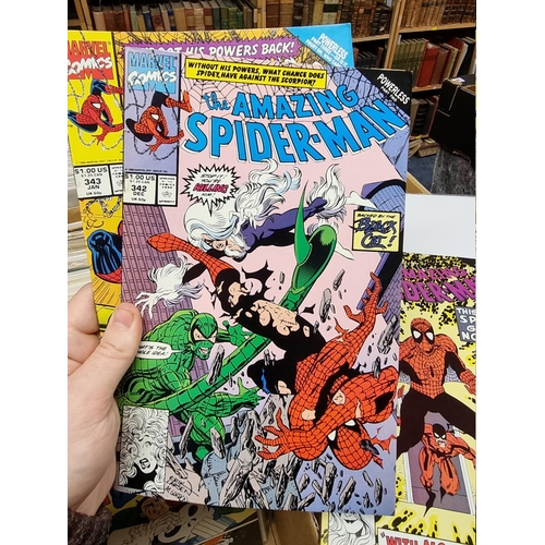 334 - SPIDERMAN: collection of approx 150+ mixed comics, to include a quantity of 'The Amazing Spider... 