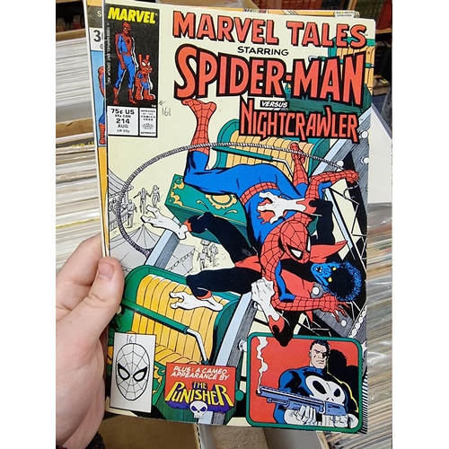 334 - SPIDERMAN: collection of approx 150+ mixed comics, to include a quantity of 'The Amazing Spider... 