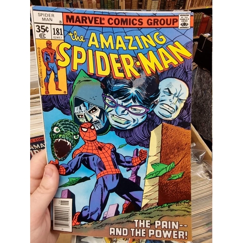 334 - SPIDERMAN: collection of approx 150+ mixed comics, to include a quantity of 'The Amazing Spider... 