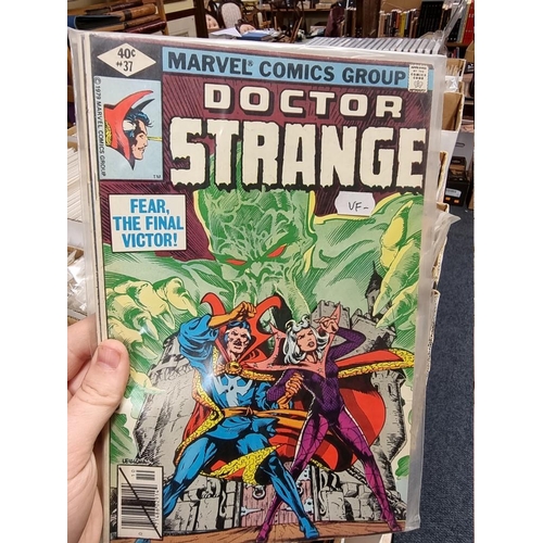 335 - SWAMP THING/DOCTOR STRANGE: collection of approx 218 mixed issues, largely 1970s-80s period, ge... 