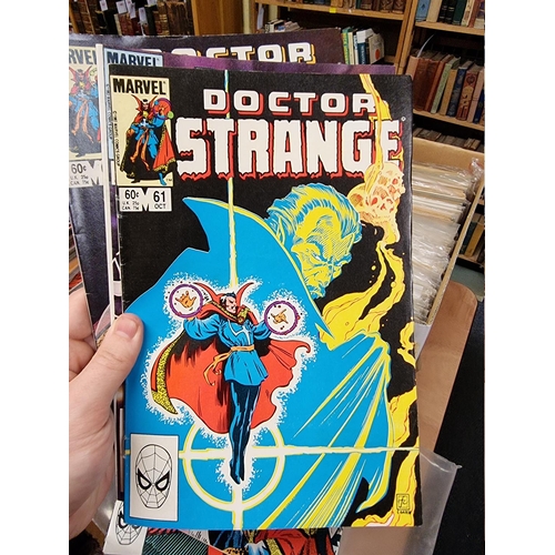 335 - SWAMP THING/DOCTOR STRANGE: collection of approx 218 mixed issues, largely 1970s-80s period, ge... 