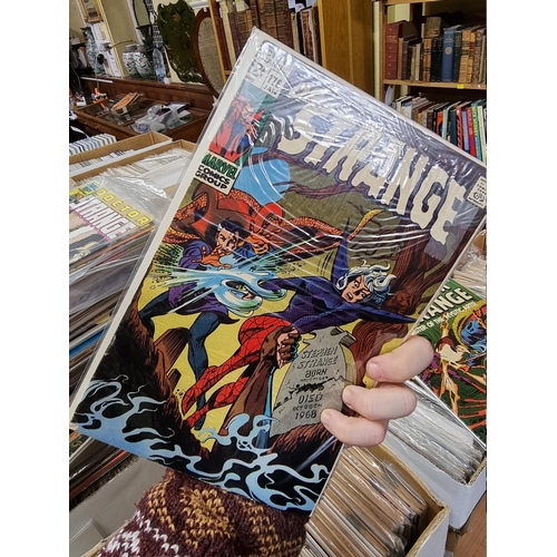 335 - SWAMP THING/DOCTOR STRANGE: collection of approx 218 mixed issues, largely 1970s-80s period, ge... 