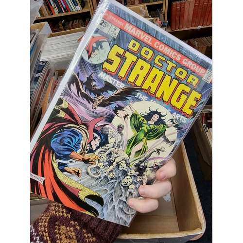 335 - SWAMP THING/DOCTOR STRANGE: collection of approx 218 mixed issues, largely 1970s-80s period, ge... 