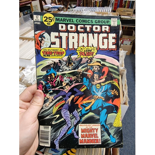 335 - SWAMP THING/DOCTOR STRANGE: collection of approx 218 mixed issues, largely 1970s-80s period, ge... 