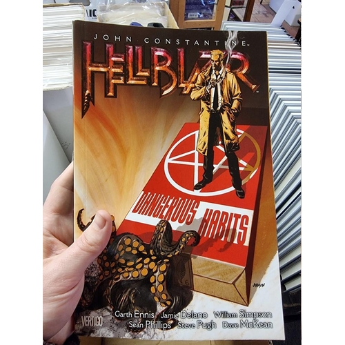 342 - HELLBOY & HELLBLAZER: 24 annuals pub. Dark Horse Books, hardback and softcover, 8vo, VG. (O... 