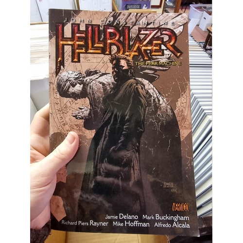 342 - HELLBOY & HELLBLAZER: 24 annuals pub. Dark Horse Books, hardback and softcover, 8vo, VG. (O... 