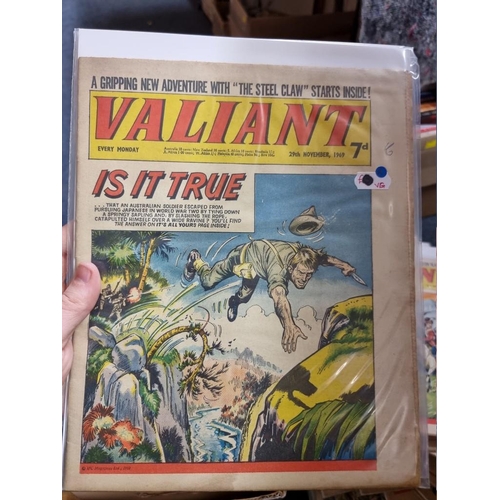 343 - VALIANT: collection of approx 115 issues, 1966-1970, generally in good condition.