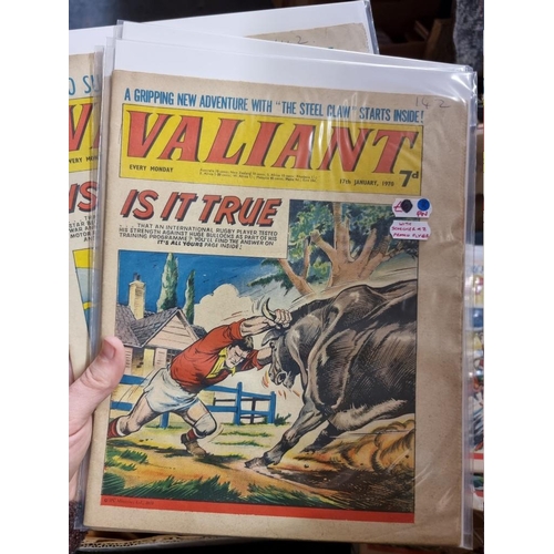 343 - VALIANT: collection of approx 115 issues, 1966-1970, generally in good condition.