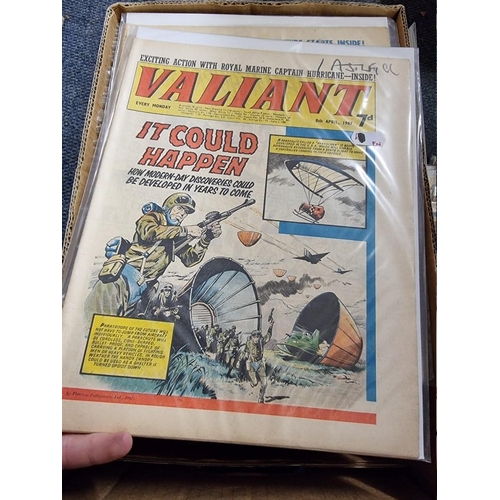 343 - VALIANT: collection of approx 115 issues, 1966-1970, generally in good condition.