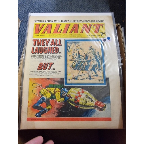 343 - VALIANT: collection of approx 115 issues, 1966-1970, generally in good condition.