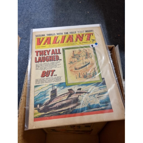 343 - VALIANT: collection of approx 115 issues, 1966-1970, generally in good condition.