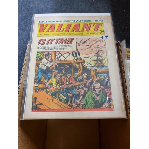 343 - VALIANT: collection of approx 115 issues, 1966-1970, generally in good condition.