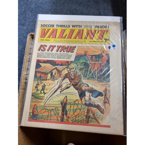 343 - VALIANT: collection of approx 115 issues, 1966-1970, generally in good condition.