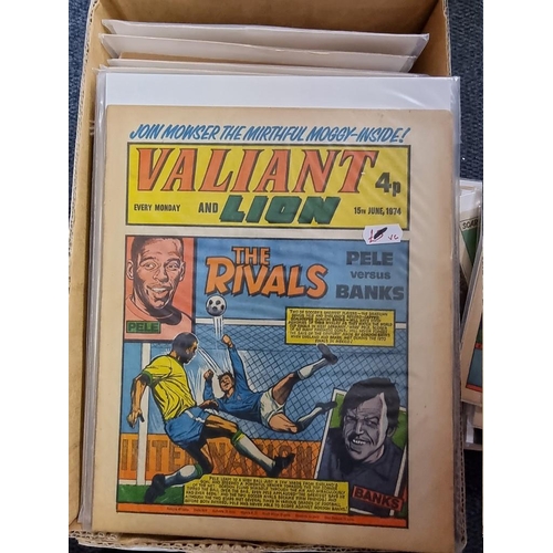 346 - COMICS: box of approx 100 comics to include Scream (#1-14): Valiant Jan 74-Sep76 and others. (One bo... 