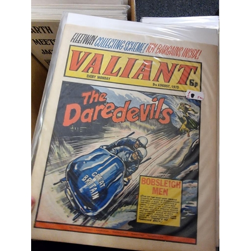 346 - COMICS: box of approx 100 comics to include Scream (#1-14): Valiant Jan 74-Sep76 and others. (One bo... 