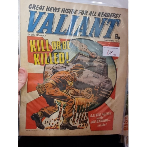 346 - COMICS: box of approx 100 comics to include Scream (#1-14): Valiant Jan 74-Sep76 and others. (One bo... 