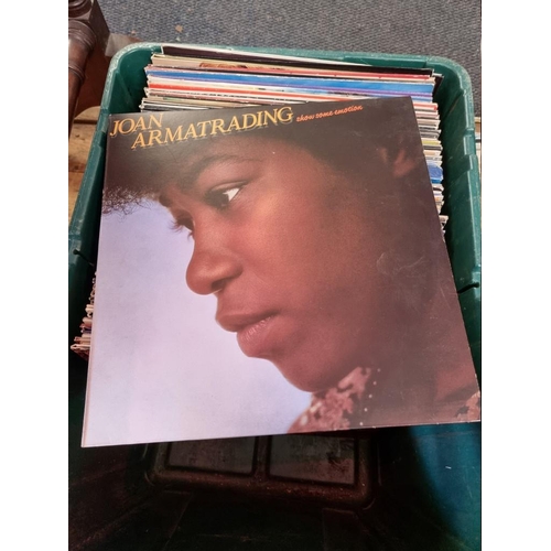 363 - VINYL RECORDS: a quantity of 33rpm LP records, approx 100+. (Large box)