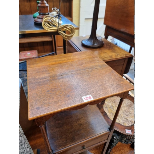 1259 - A late Georgian mahogany shaving stand, 35.5cm wide.