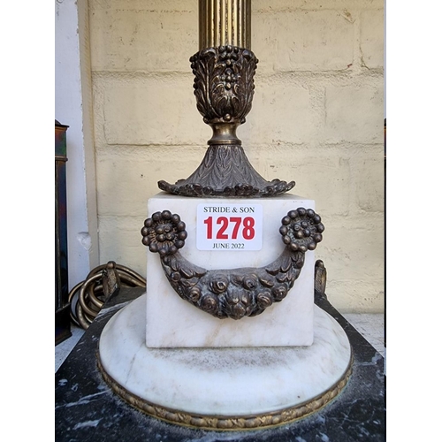 1278 - (ML) A brass and marble Corinthian column table lamp, height excluding fitting 43cm.... 