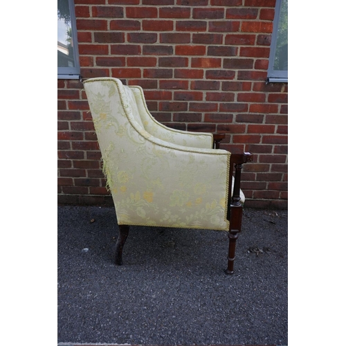 1470 - (ML) A late 19th/early 20th century bergere chair. 