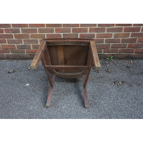 1474 - (ML) An unusual 1920s oak desk chair, labelled 'The Globe-Wernicke Co Ltd', (repaired). ... 