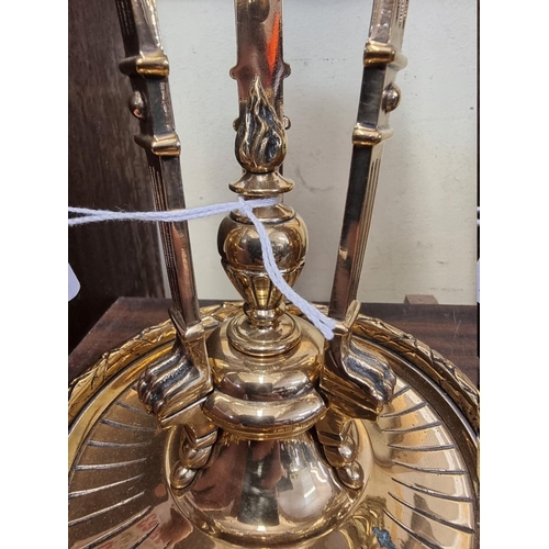 1563 - A good antique brass and cut glass oil lamp, 45cm high.