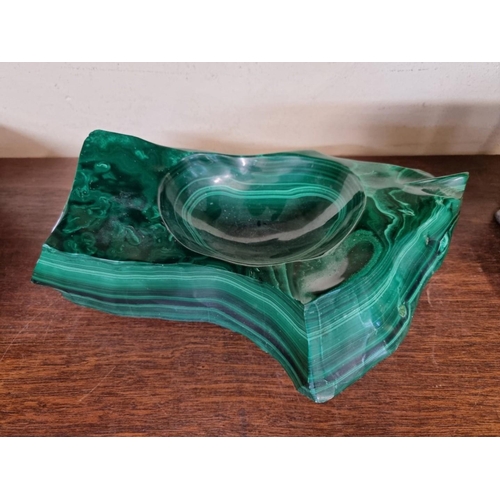 1609 - A large malachite bowl, 32cm wide.