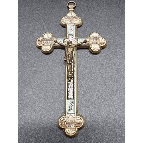 1672 - A late 19th/early 20th century Italian micro mosaic corpus christi, 15cm high. ... 