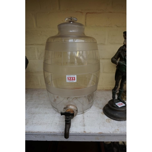 1233 - An old clear and etched glass spirit barrel and stopper, with brass tap, 35cm high. ... 