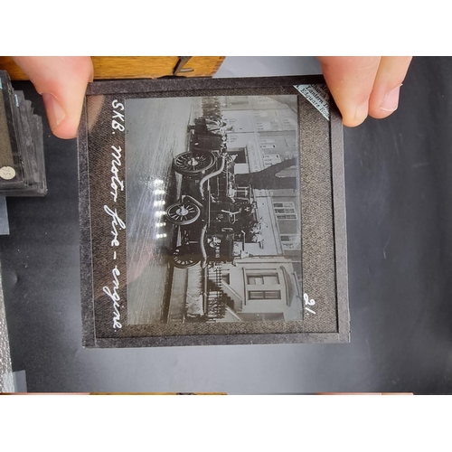 152 - MAGIC LANTERN SLIDES: LONDON STREET CHARACTERS: an unusual group of 50 uncoloured photographic lante... 