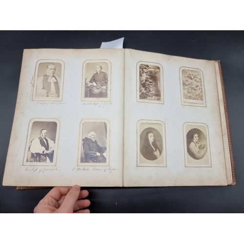 178 - CARTE DE VISITE ALBUM: period album of approx 190 cartes des visite, portraits, genre types and topo... 